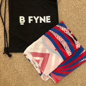 bfyne Leigh Scarf